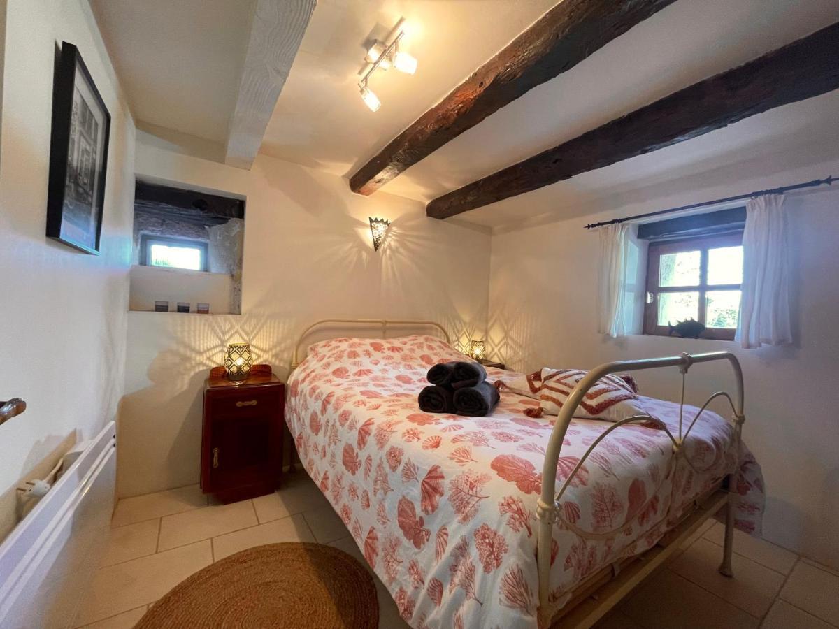 Bed & Breakfast Elisabeth Saint-Matré Exterior foto